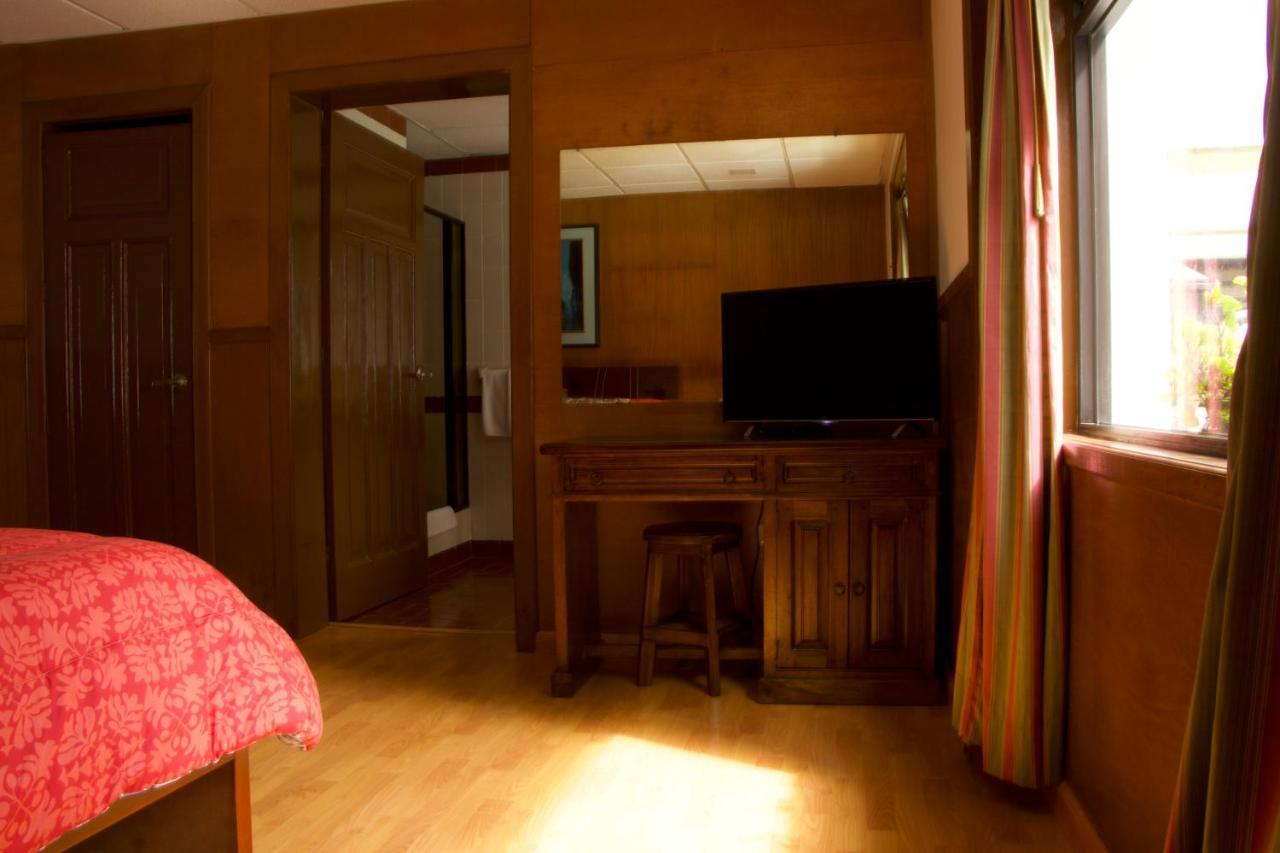 Hotel Ambassador Quito Zewnętrze zdjęcie