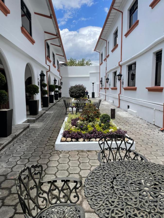 Hotel Ambassador Quito Zewnętrze zdjęcie