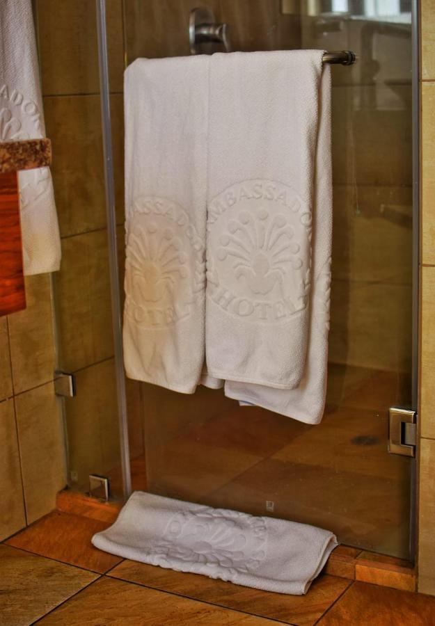 Hotel Ambassador Quito Zewnętrze zdjęcie