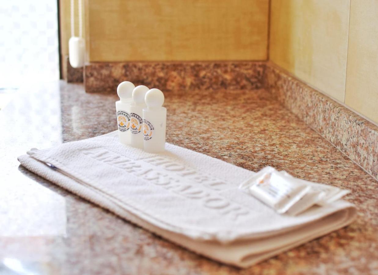 Hotel Ambassador Quito Zewnętrze zdjęcie
