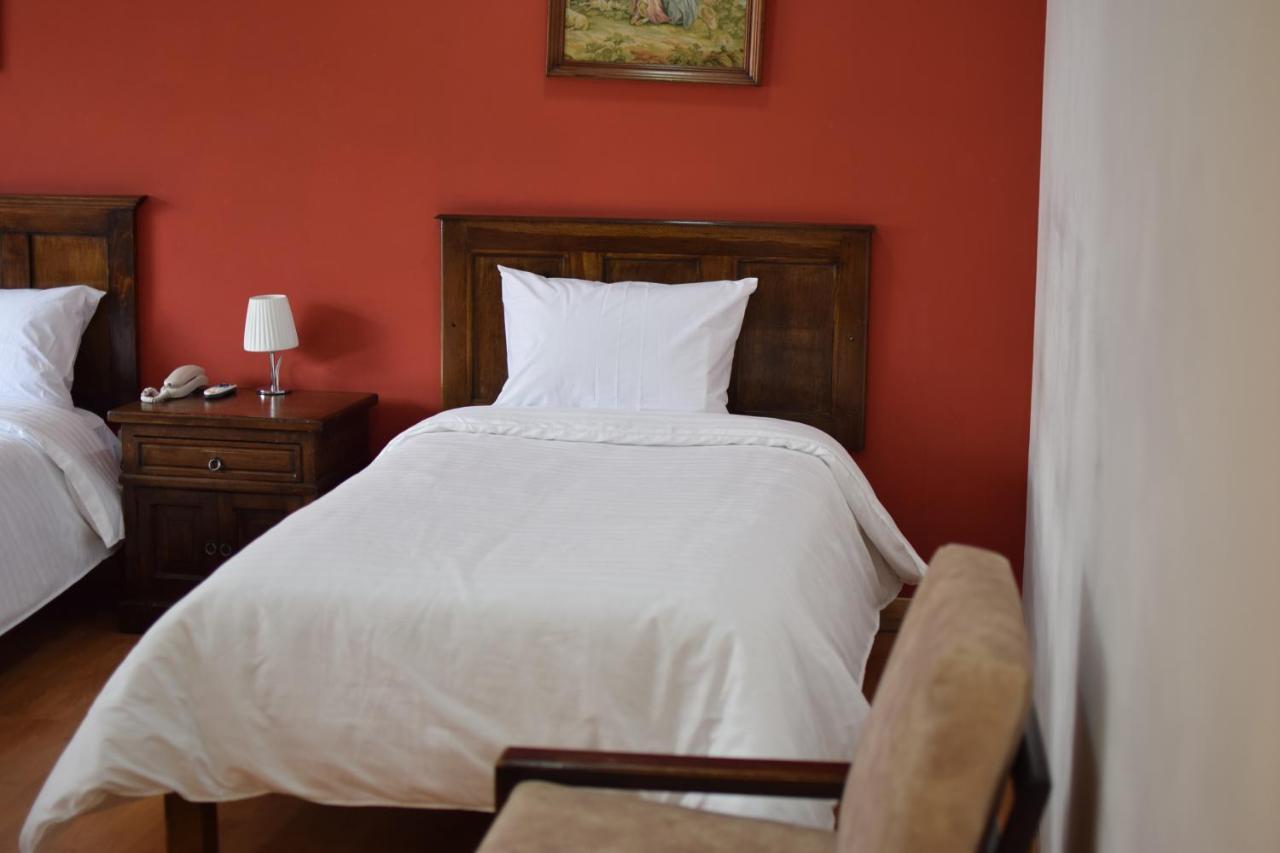 Hotel Ambassador Quito Zewnętrze zdjęcie